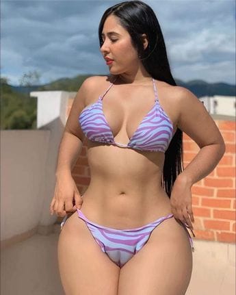 Most beautiful girl full body photo (3)