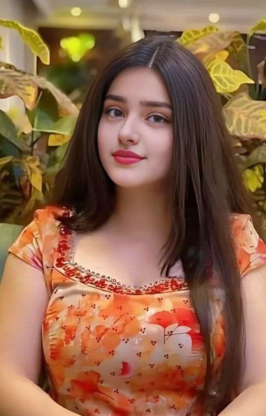 Most beautiful girls dp for whatsapp