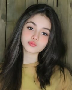 Most beautiful girls dp for whatsapp