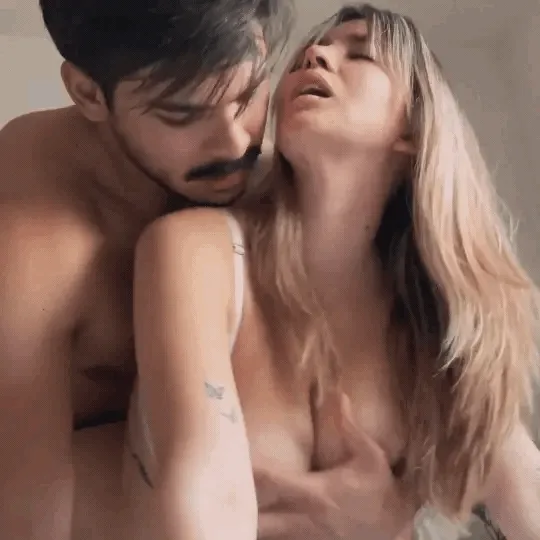 Romantic gif hugs and kisses