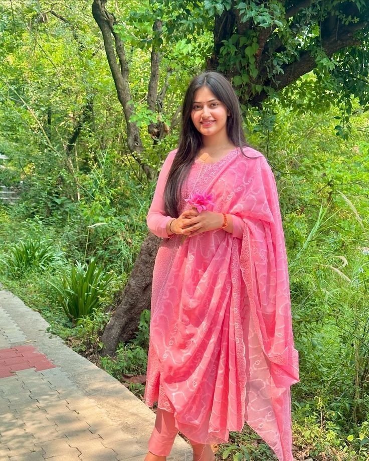 Salwar suit dp for whatsapp 2