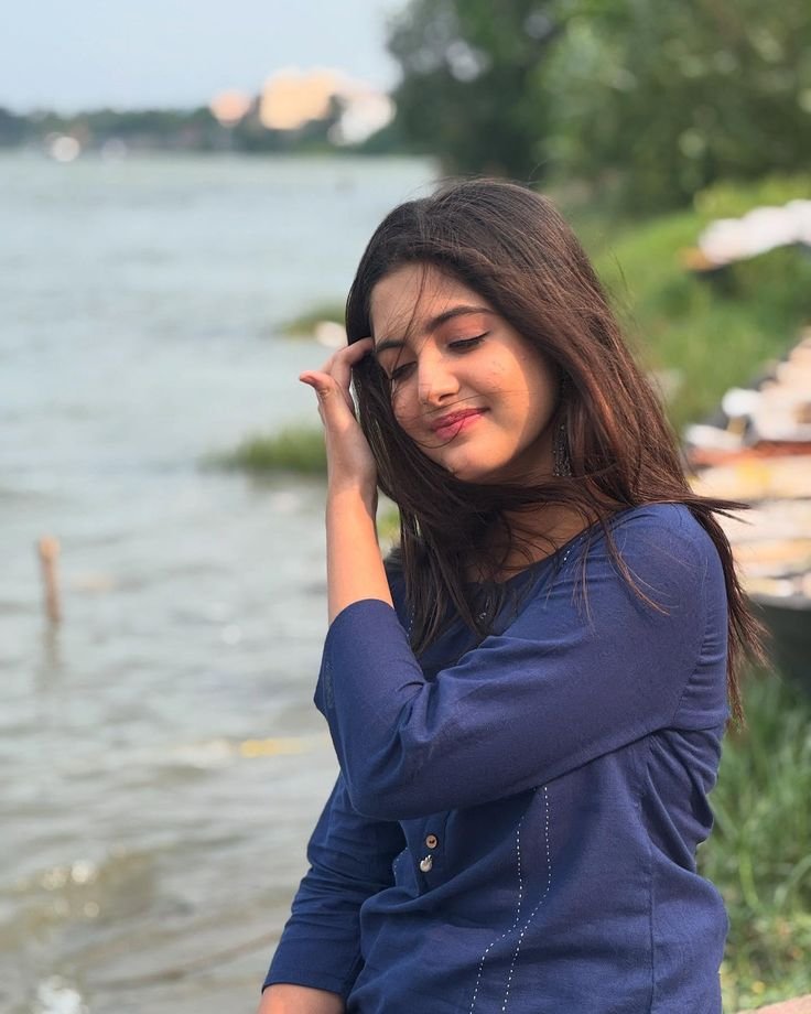 Salwar suit girl pic dp for instagram
