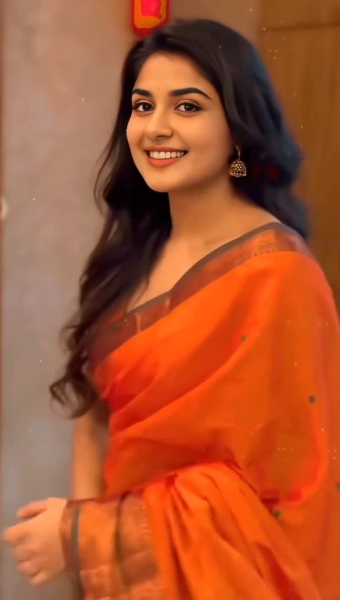 Saree poses for girls (4)