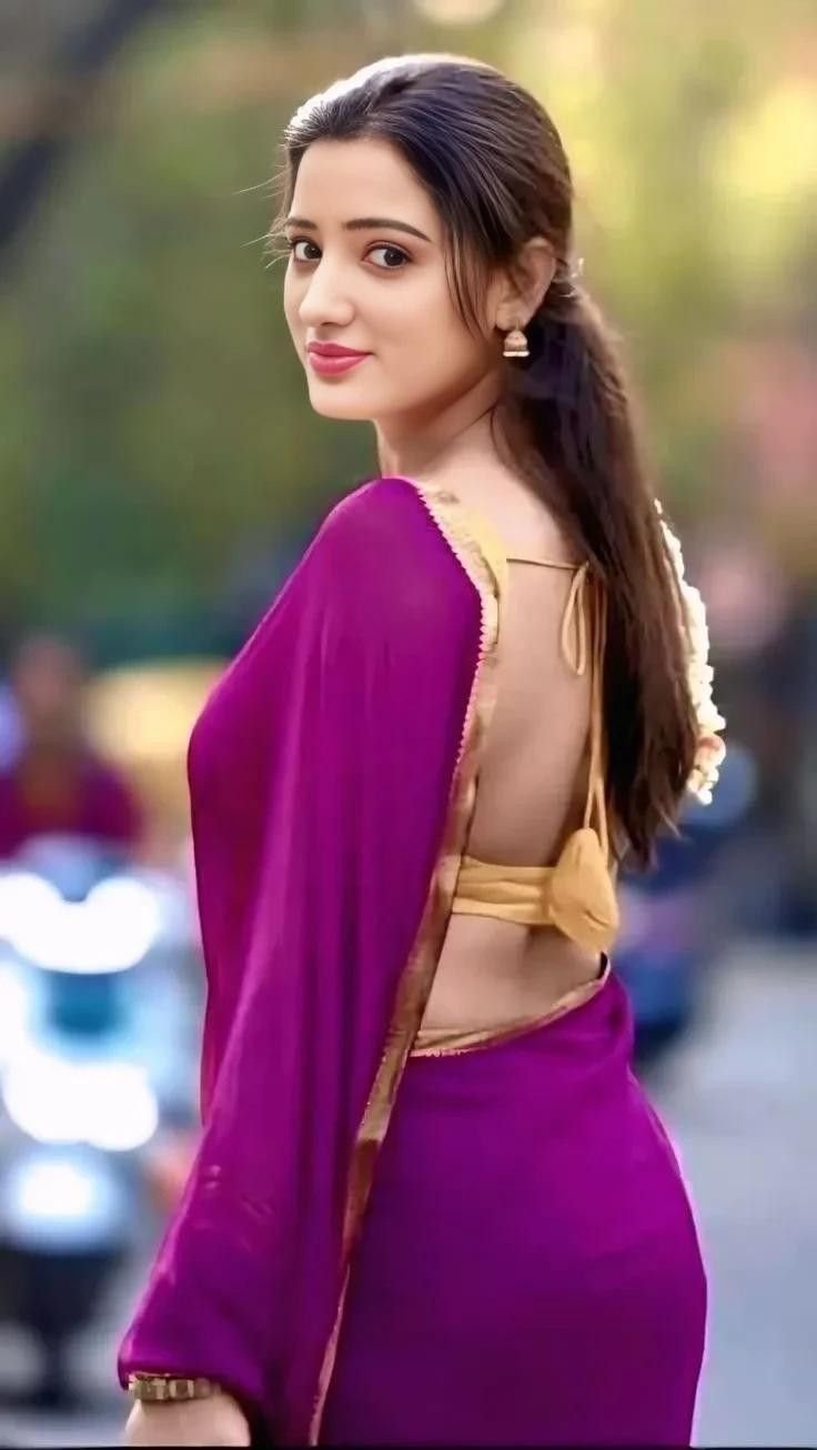 Sari dp girl stylish (8)