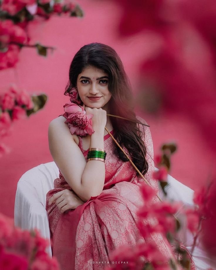 Sari dp girl stylish instagram (12)