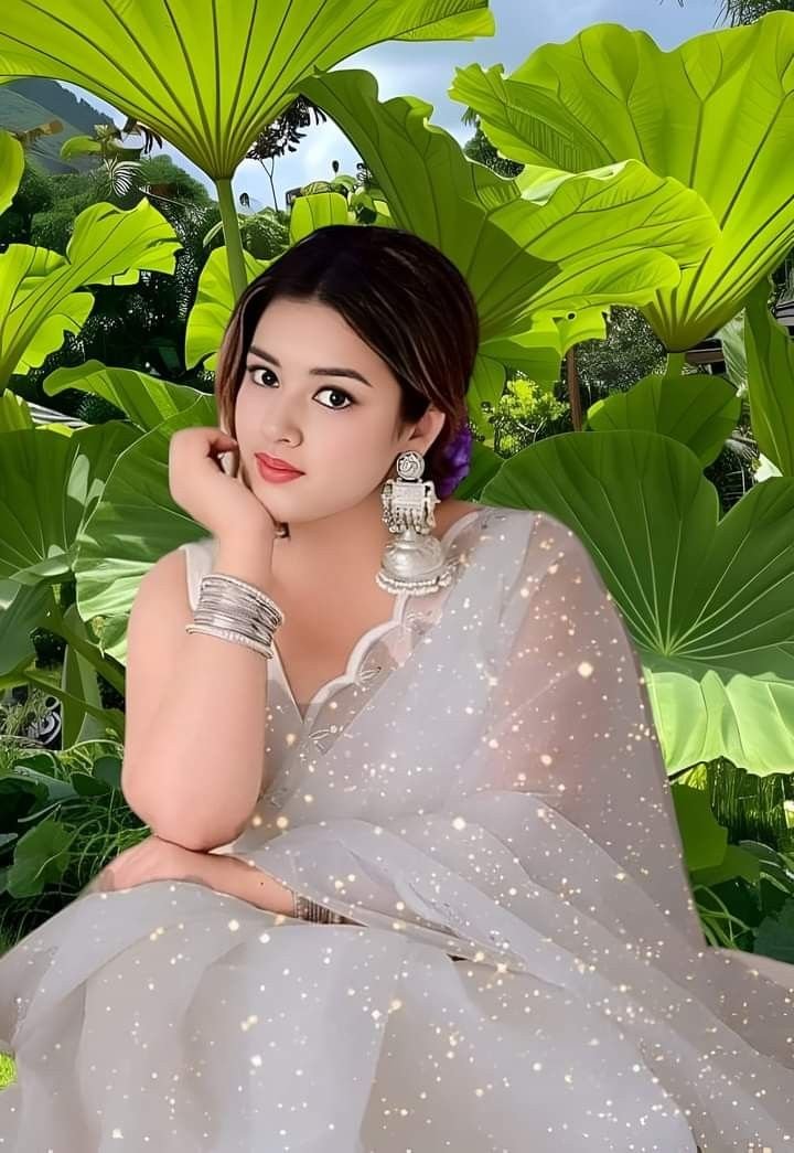 Sari dp girl stylish instagram (6)