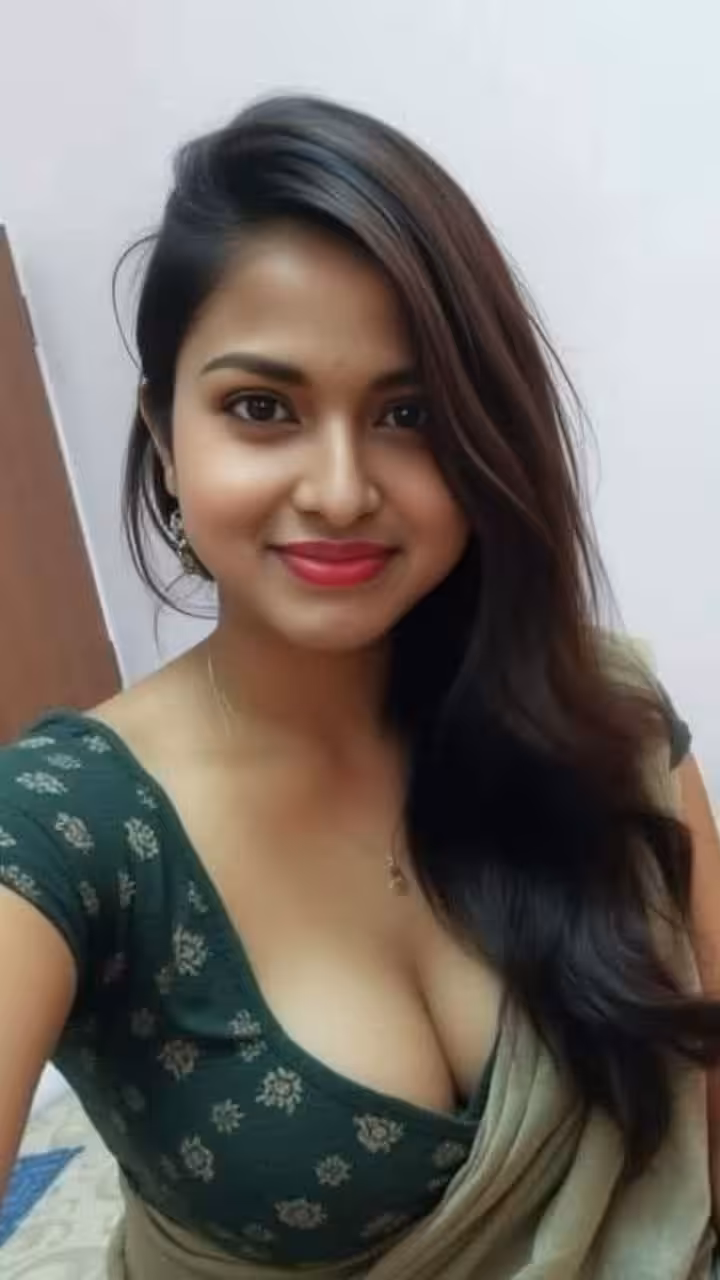 Selfie hot poses ideas (5)
