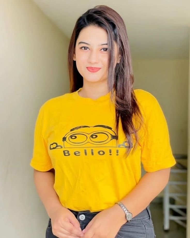Smile whatsapp dp for girls