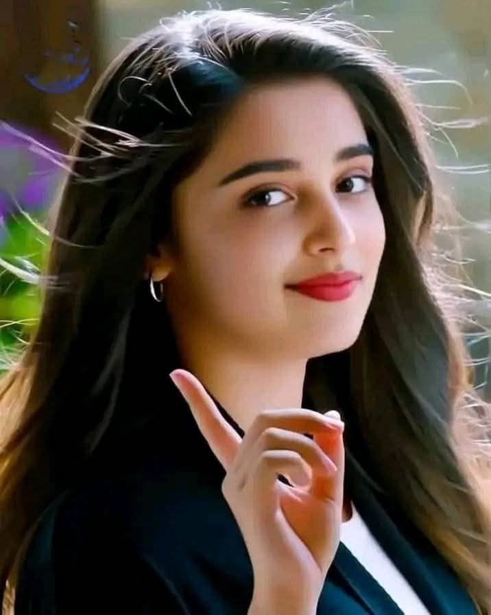 Stylish cute beautiful girls dp (12)