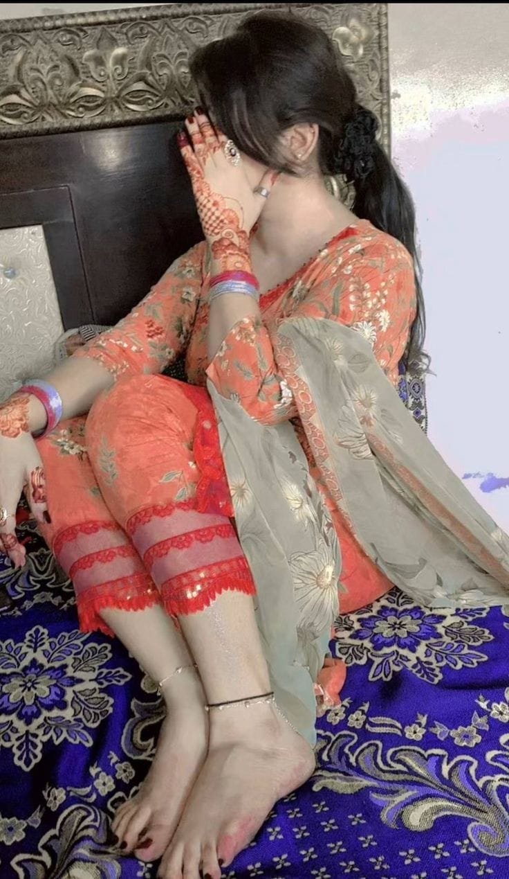 Stylish dp for girls (54)