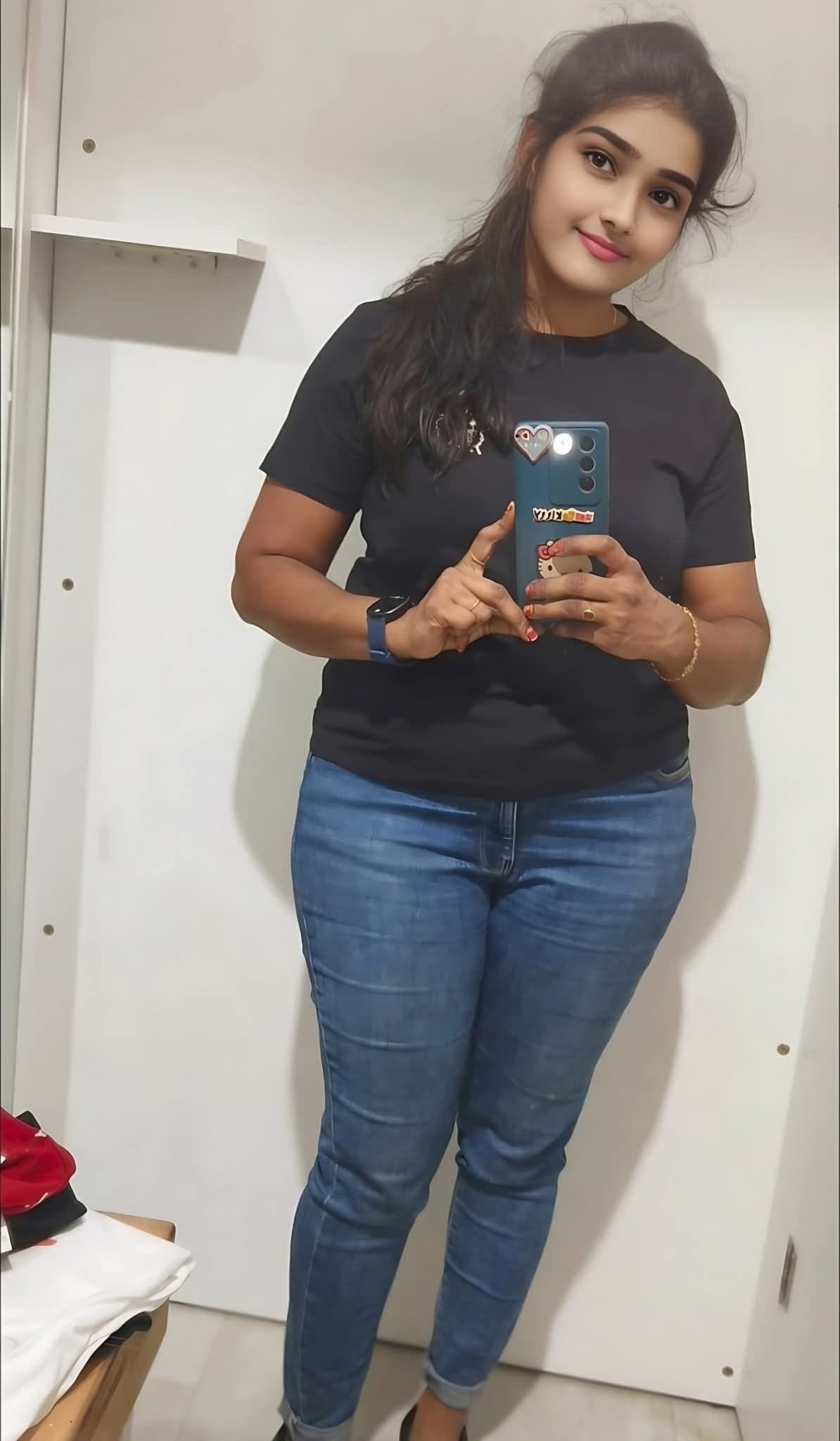 Stylish dp for girls (80)