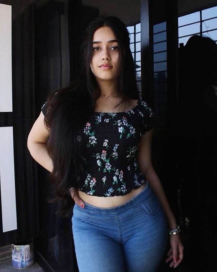 Stylish dp for girls (99)