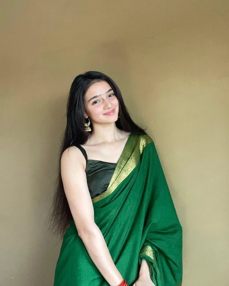 Stylish girls dp (153)