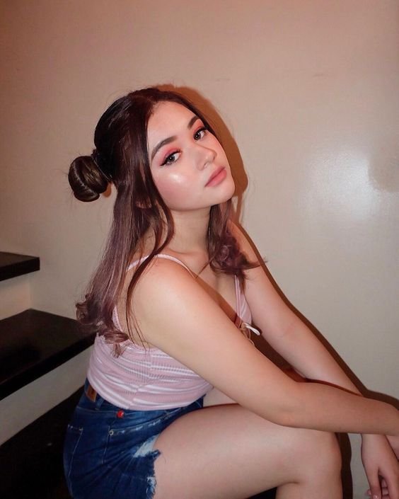 Stylish girls dp (162)