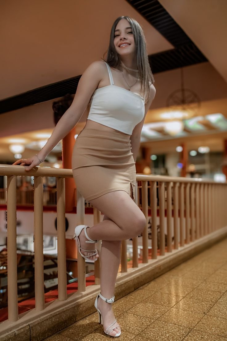 Stylish girls dp (208)