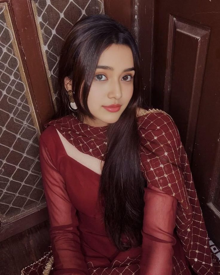 Stylish girls dp (212)