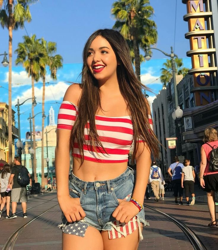 Stylish girls dp (215)