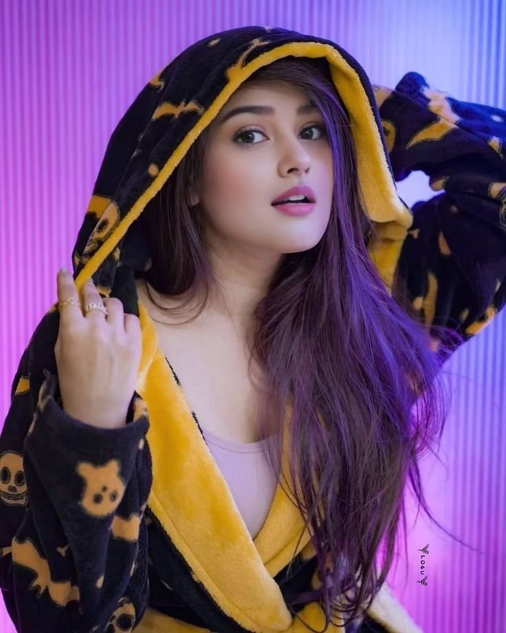 Stylish girls dp (35)