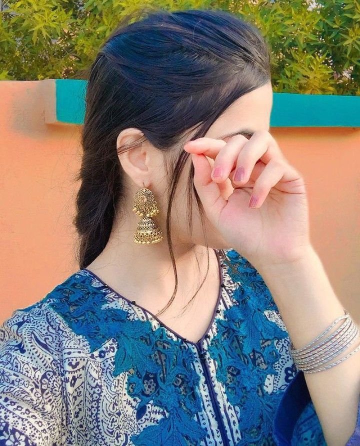 Stylish girls dp (67)