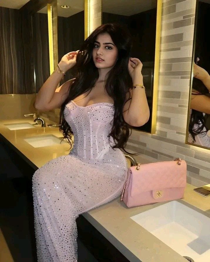 Very beautiful girl (161)
