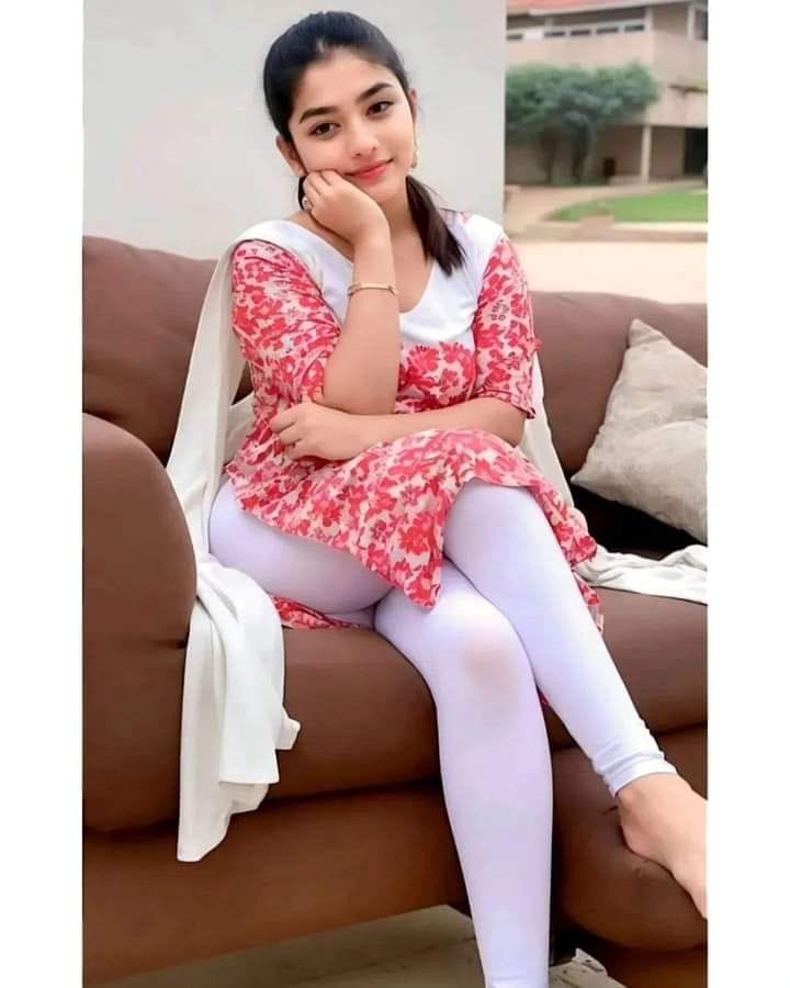 Very beautiful girl (9)