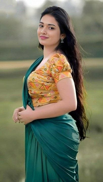 Very beautiful girls dp (11)