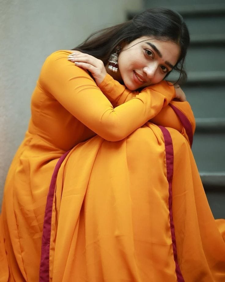 Whatsapp dp for girls (5)